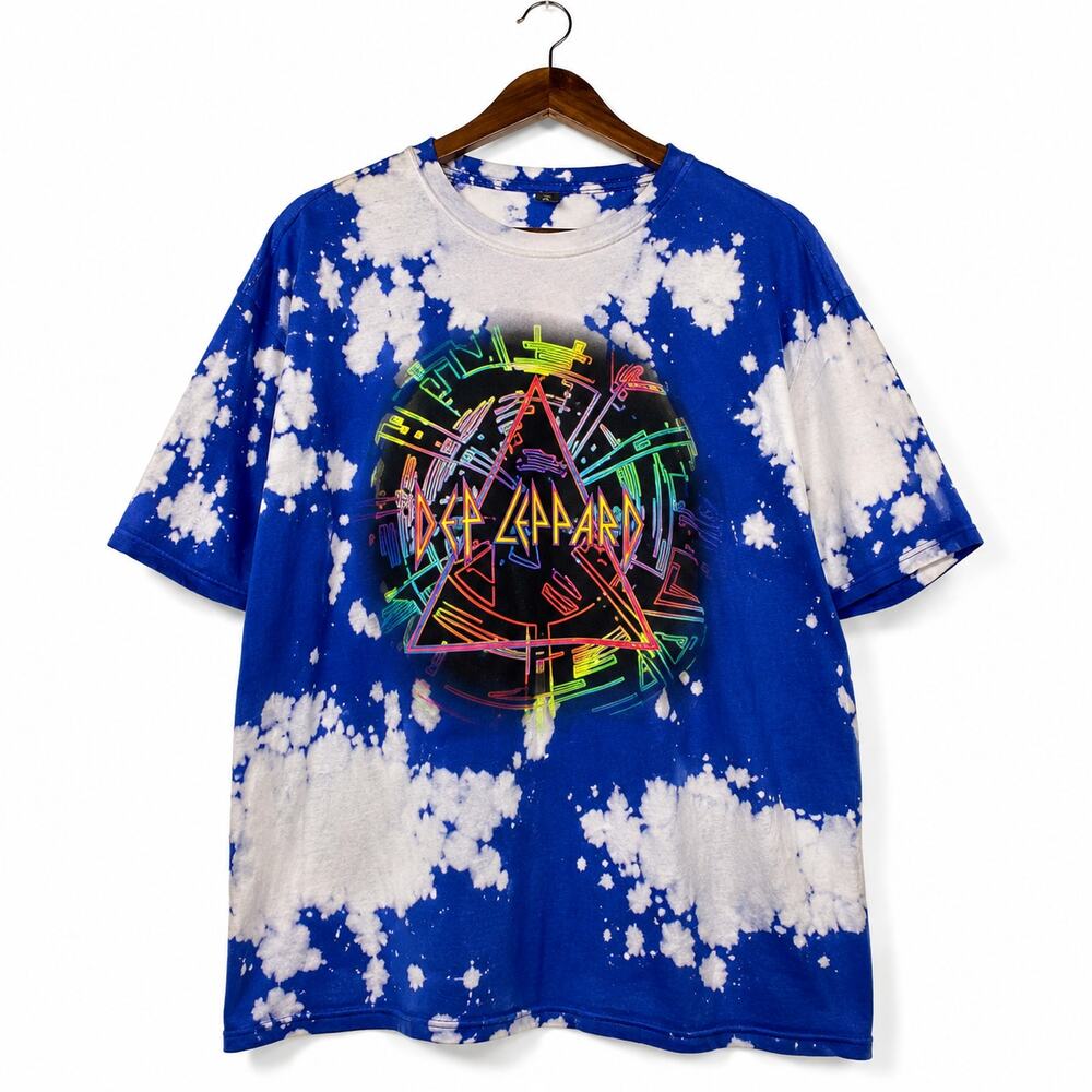 Def Leppard XL Blue Bleach Dye Graphic Band T Shirt Rock Concert Cotton Tee